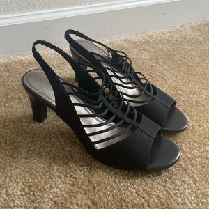 (Never worn!) Slingback heels (3”)